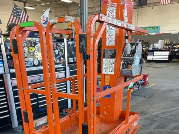 2020 Snorkel TM16E Self-Propelled One-Person