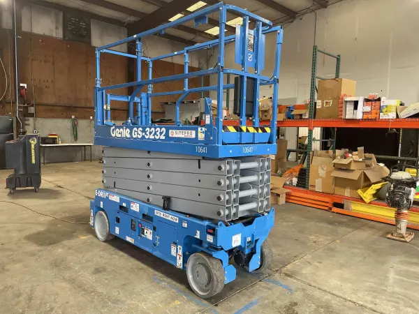 2022 Genie GS-3232