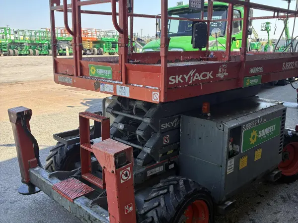 2016 Skyjack SJ6832 RT