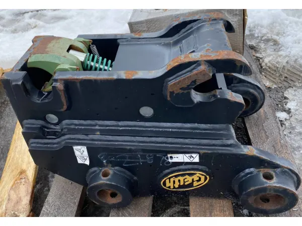 2022 GEITH INC. 308 TO DEERE 80 MANUAL COUPLER