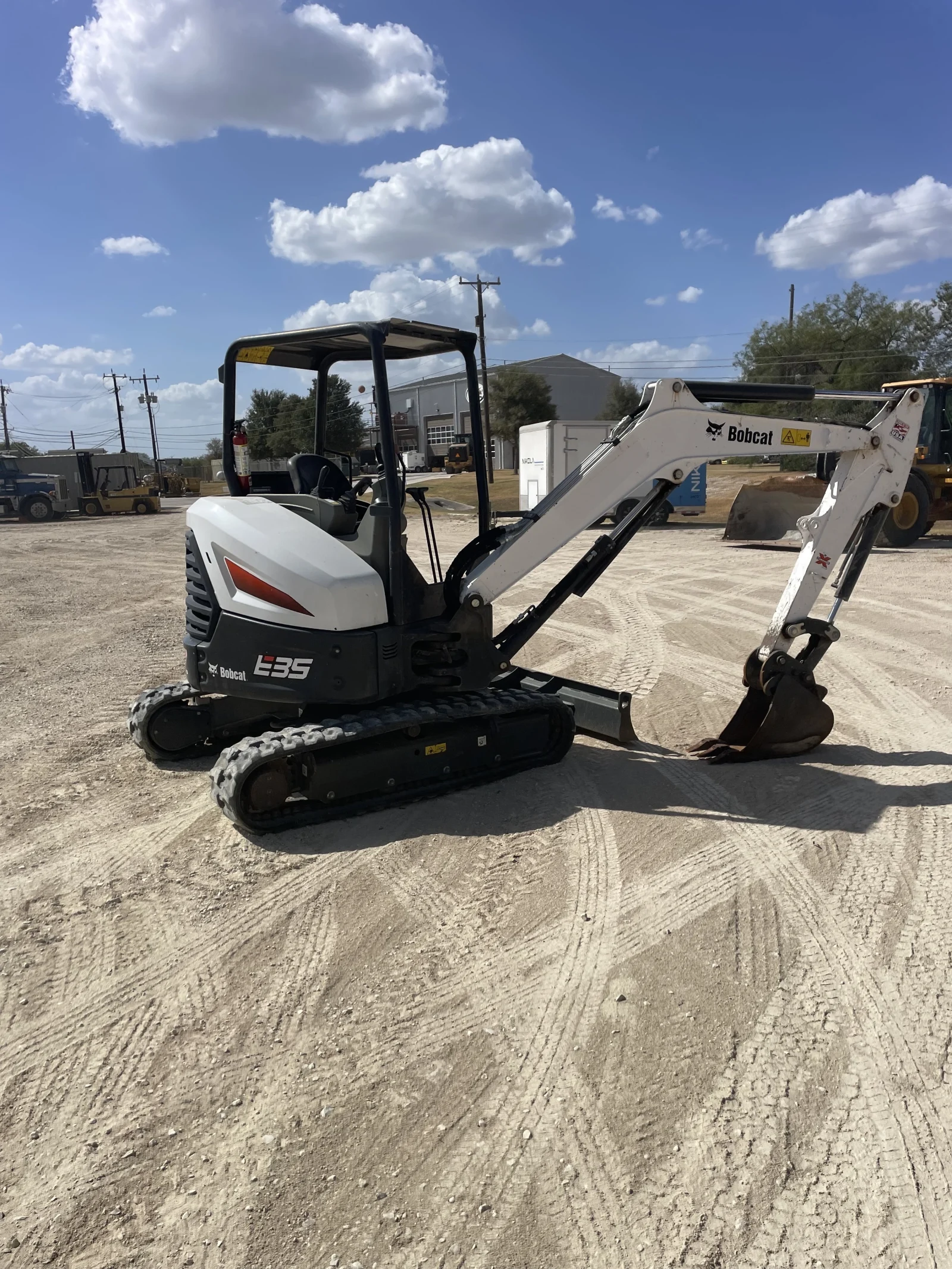 2021 Bobcat E35