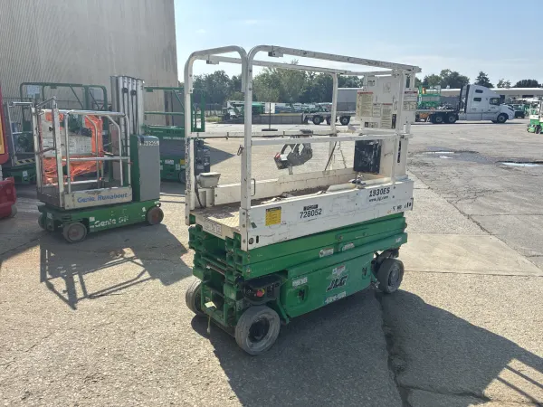 2015 JLG 1930ES
