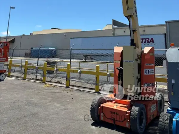 2018 JLG E300AJP Articulating