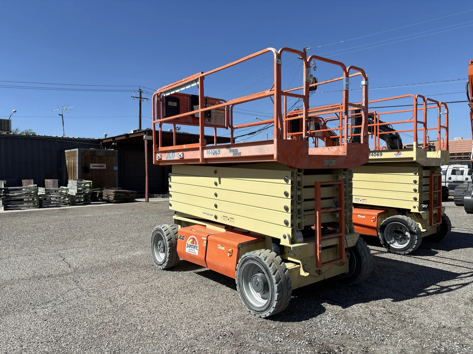 2018 JLG M4069LE