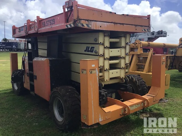 2019 JLG 530LRT
