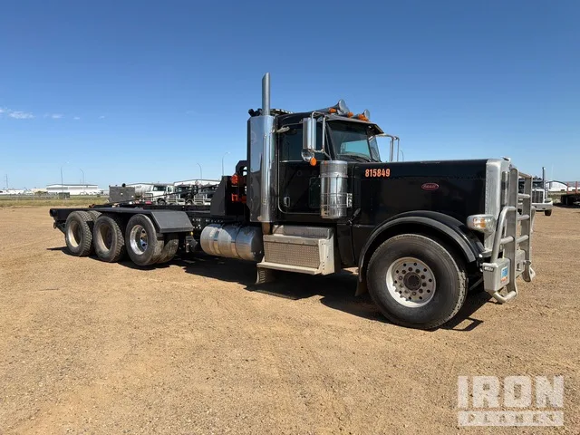 2013 Peterbilt 389