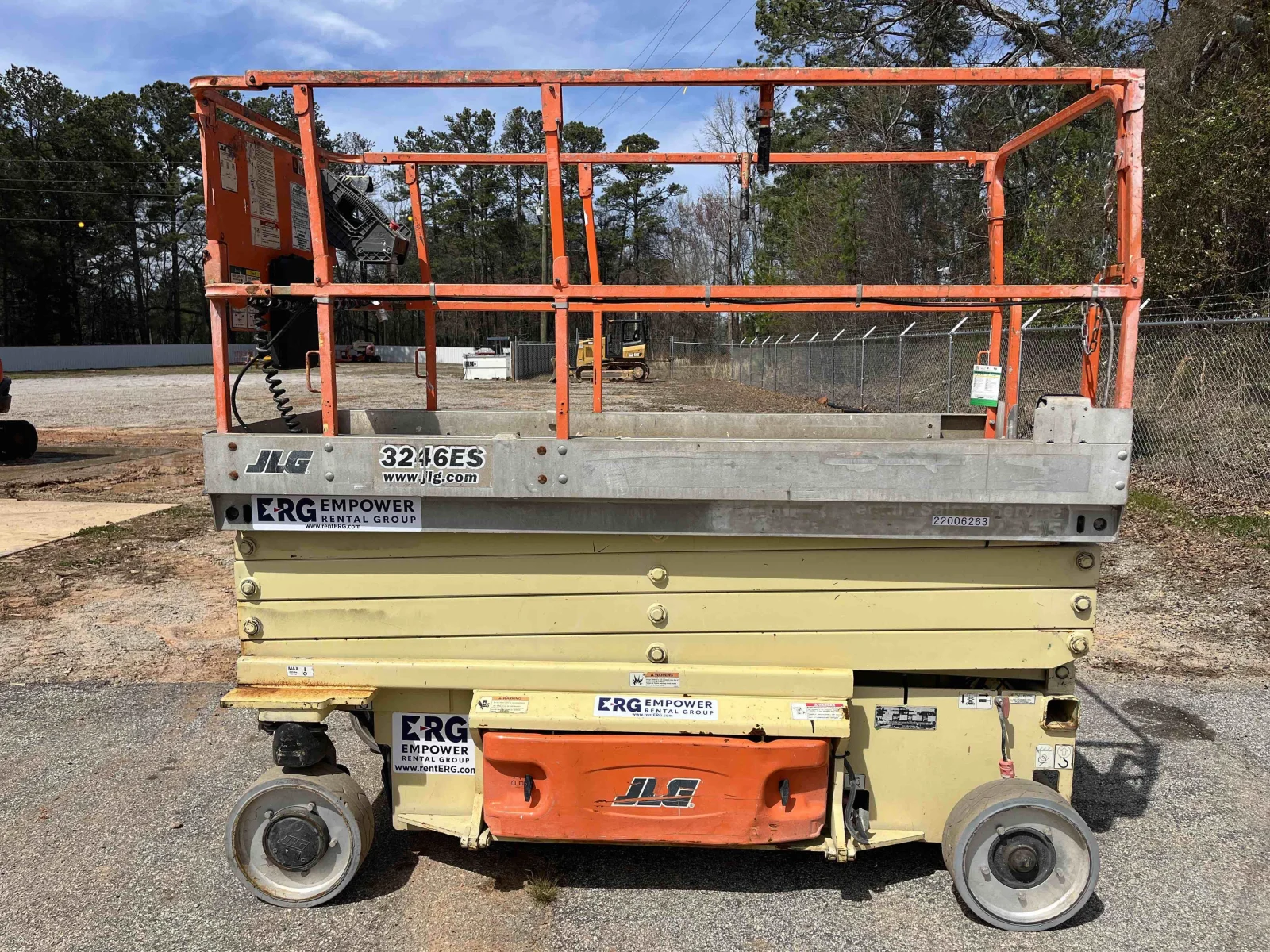 2007 JLG 3246ES