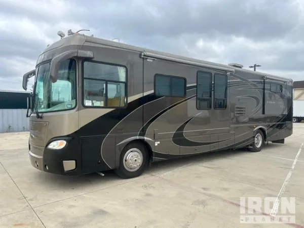 2005 Freightliner Friendship G7