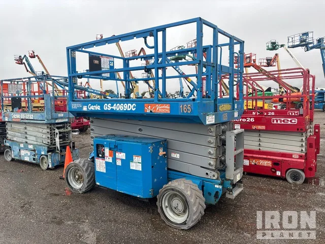 2013 Genie GS-4069DC