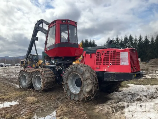 2014 Komatsu 931.1