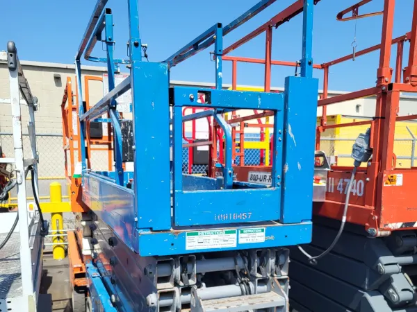 2018 Genie GS-3232