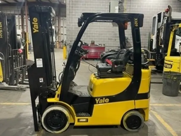 2015 Yale GC050VX