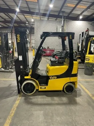 2015 Yale GC050VX