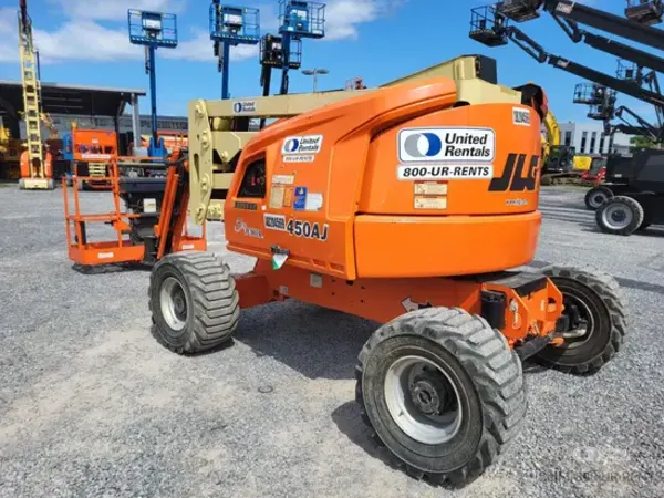 2017 JLG 450AJ Articulating