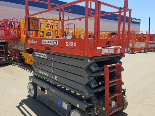 2017 Skyjack SJIII4740