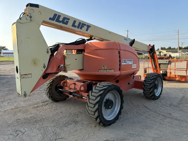 2014 JLG 600AJ