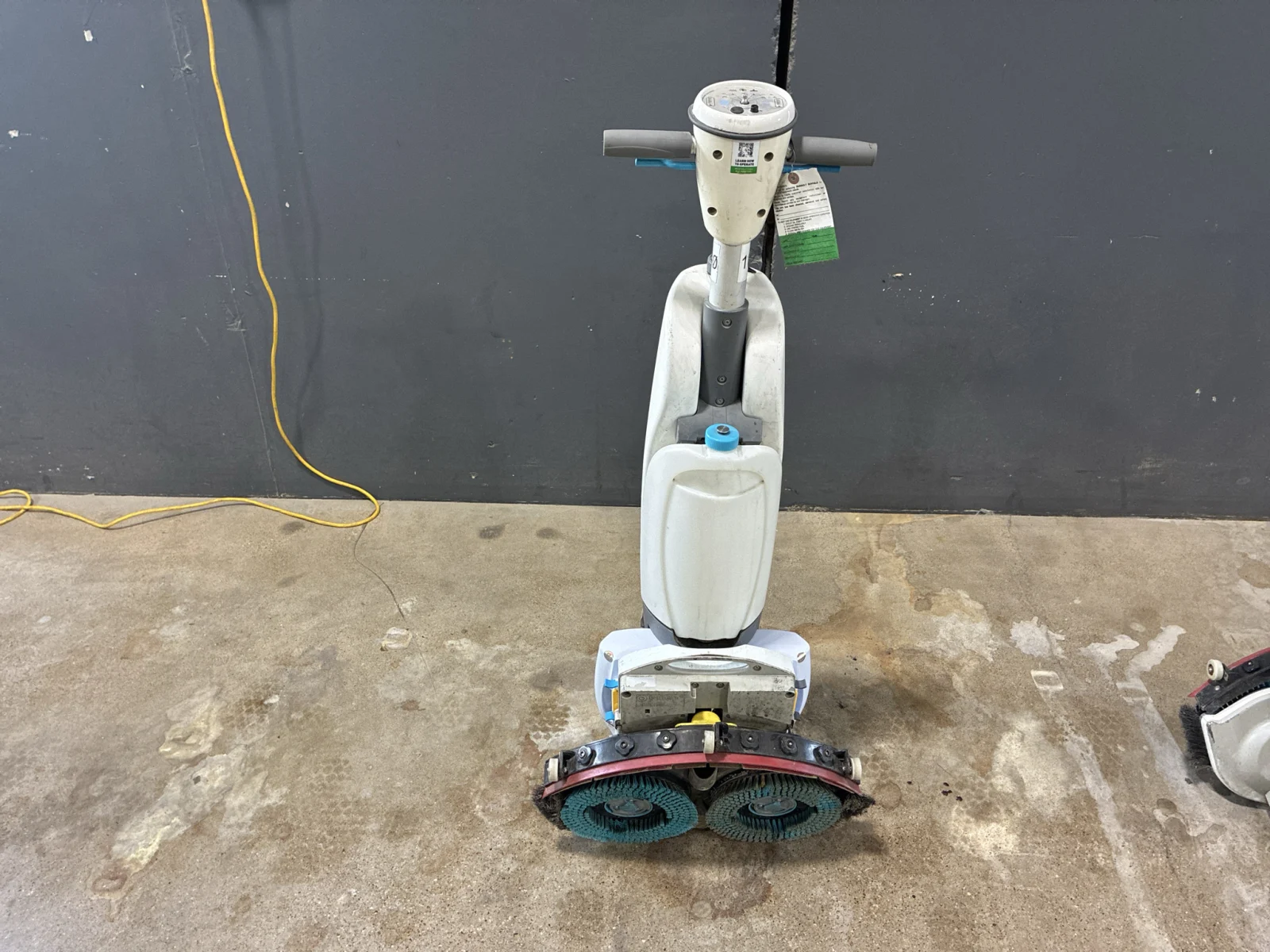 2019 Tennant i-mop XL