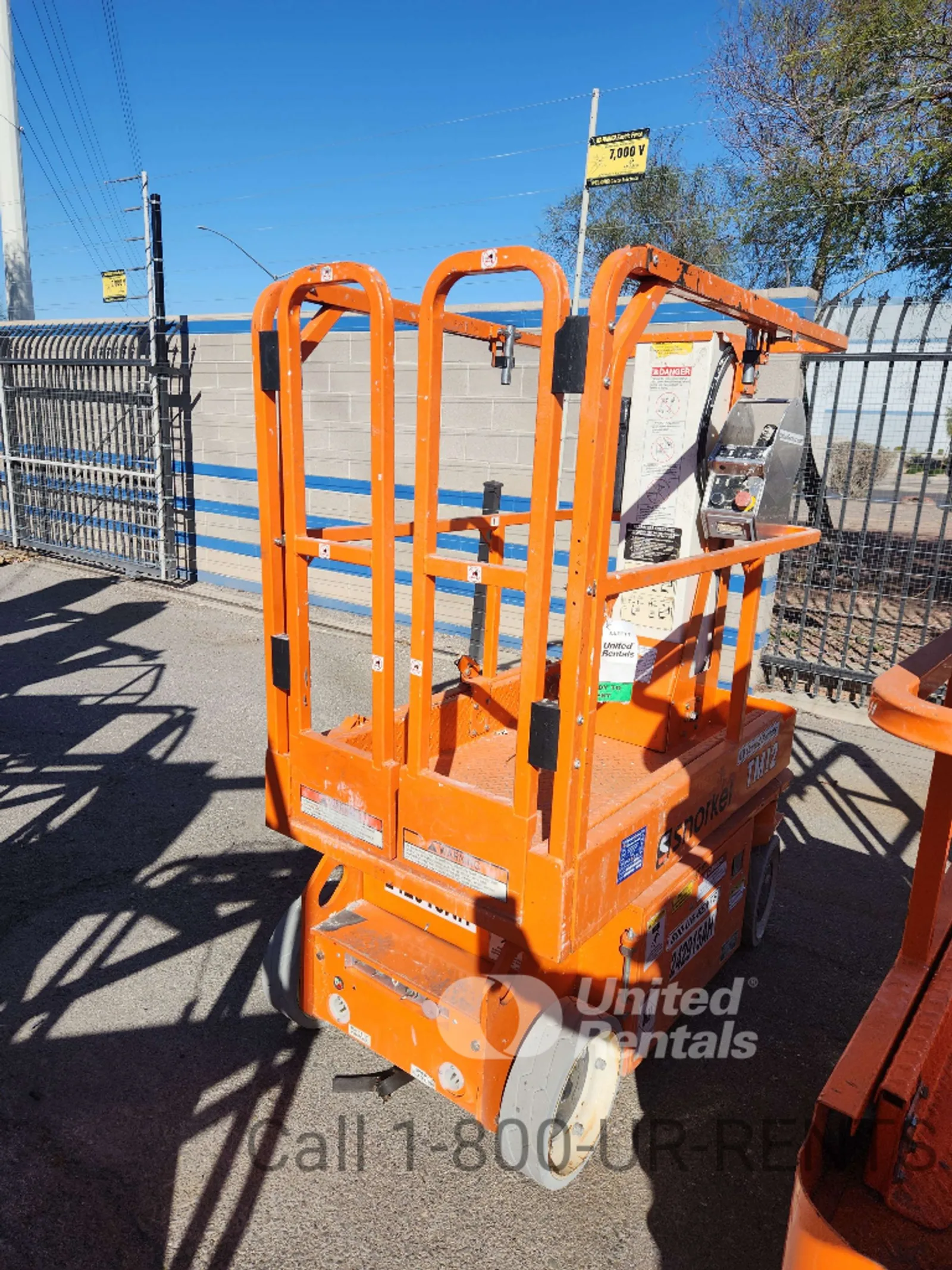 2019 Snorkel TM12E Self-Propelled One-Person