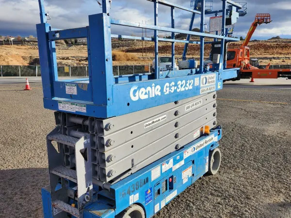 2016 Genie GS-3232