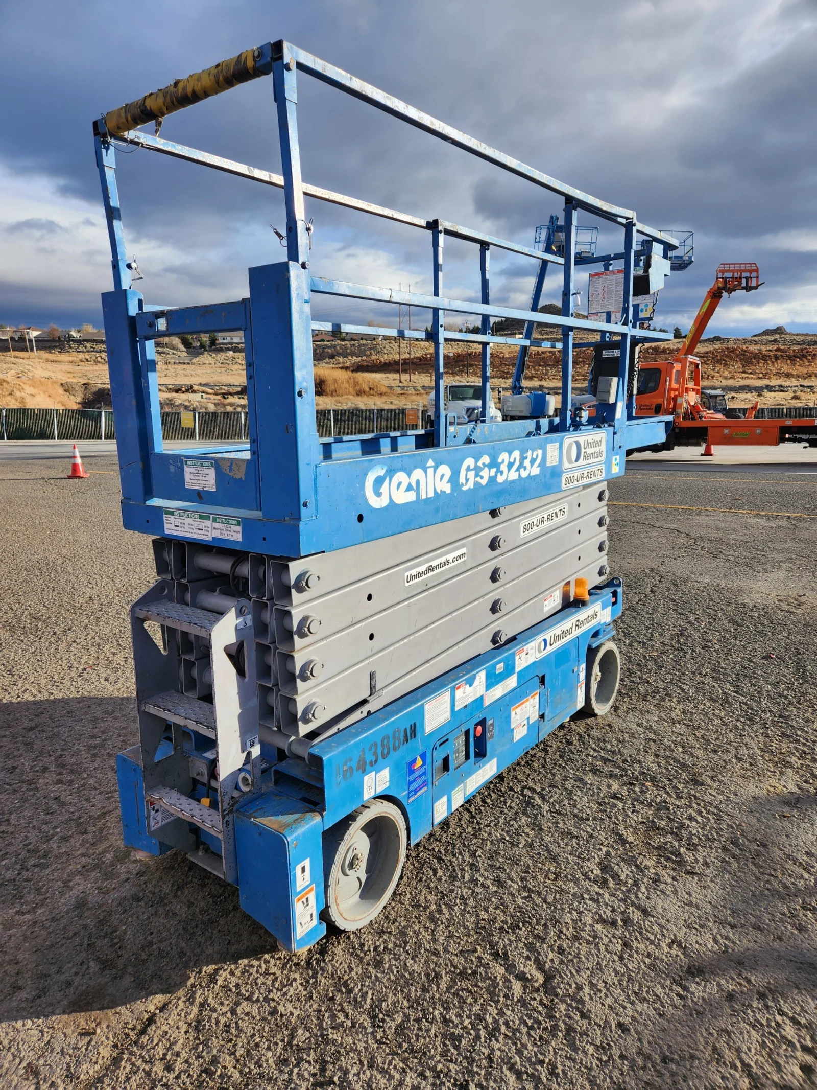 2016 Genie GS-3232