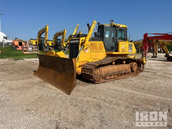 2020 Komatsu D65PXI-18
