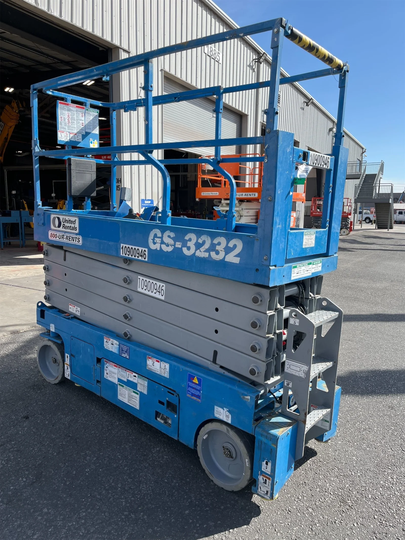 2019 Genie GS-3232