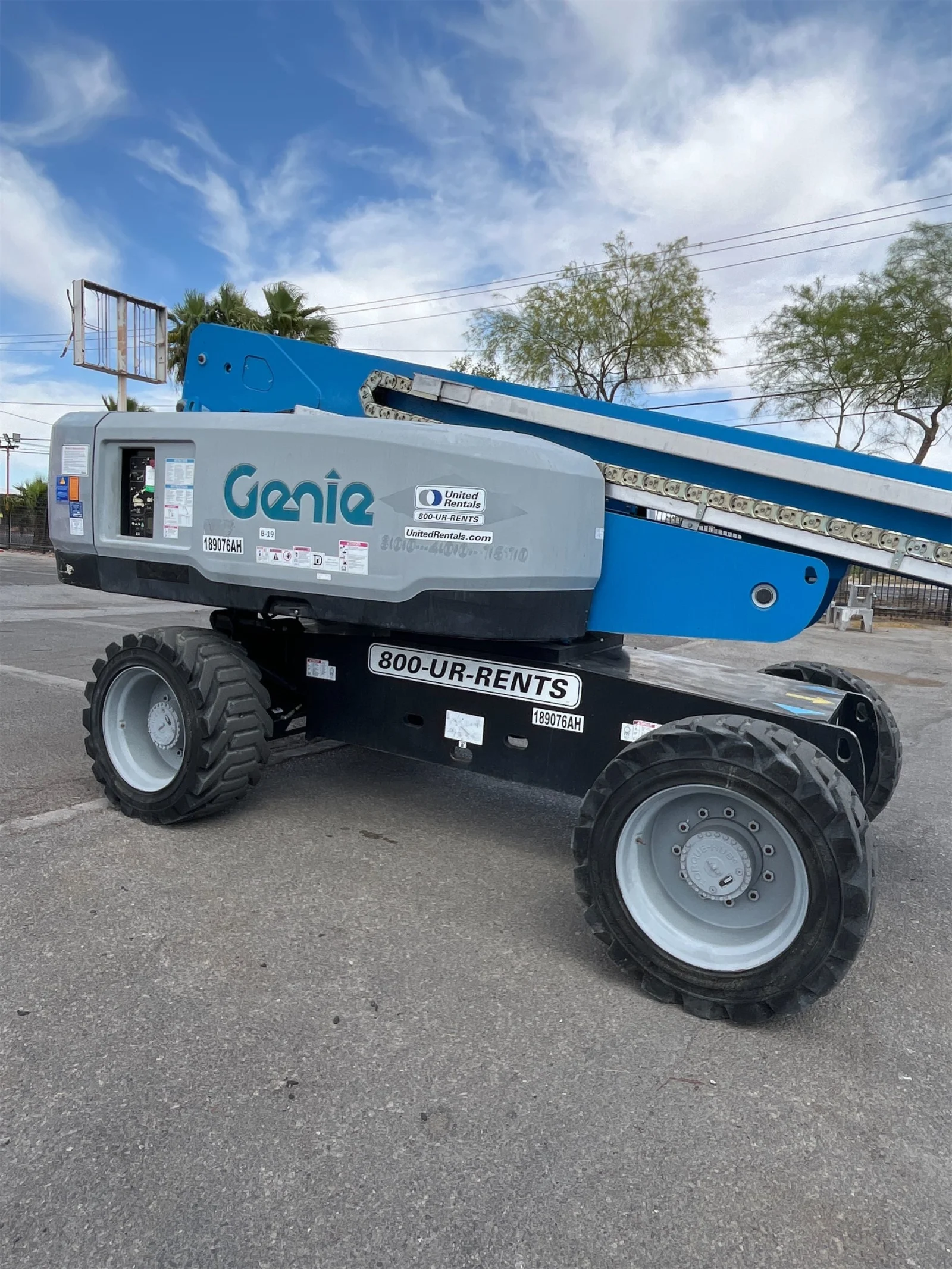 2017 Genie S-80X