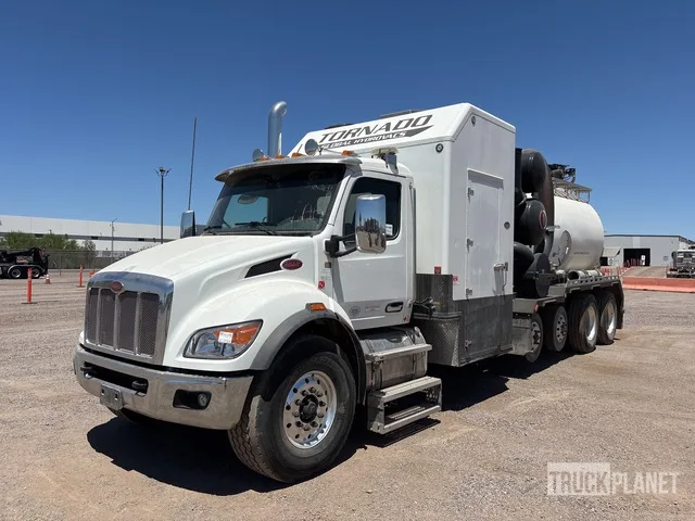 2025 Peterbilt 548