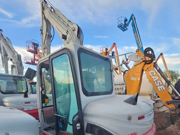 2018 Takeuchi TB290C