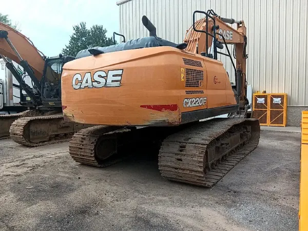 2023 Case CX220E