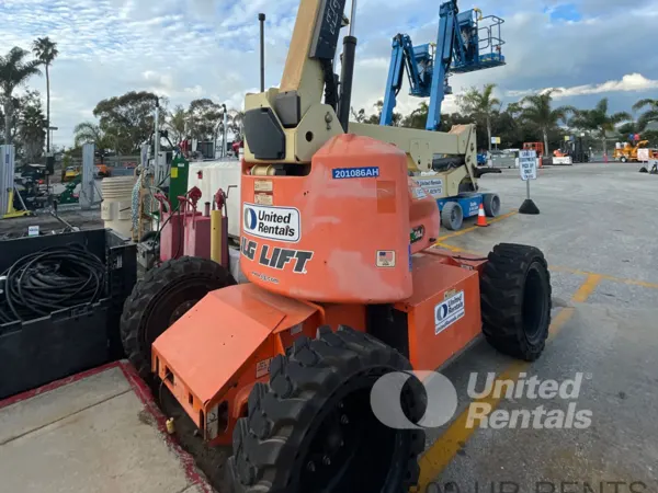 2018 JLG E450AJ Articulating