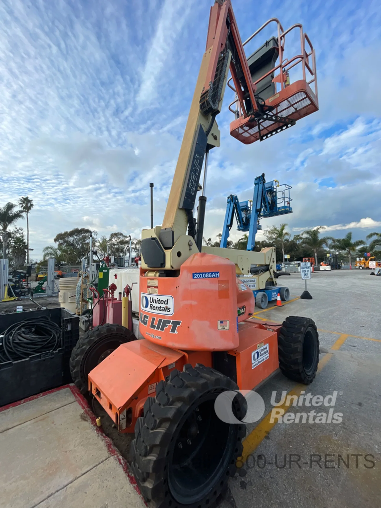 2018 JLG E450AJ Articulating
