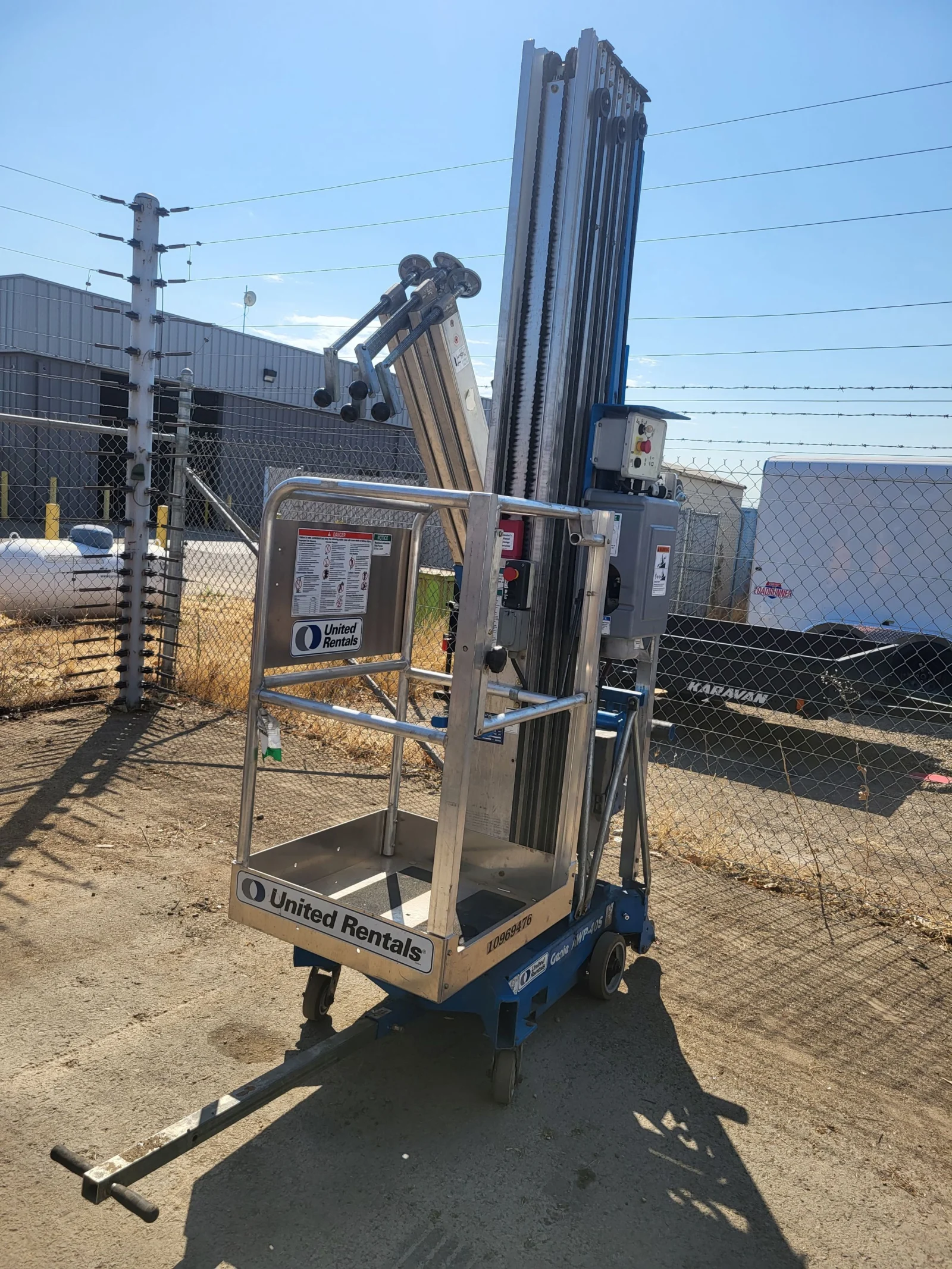 2019 Genie AWP-40SDC Pusharound