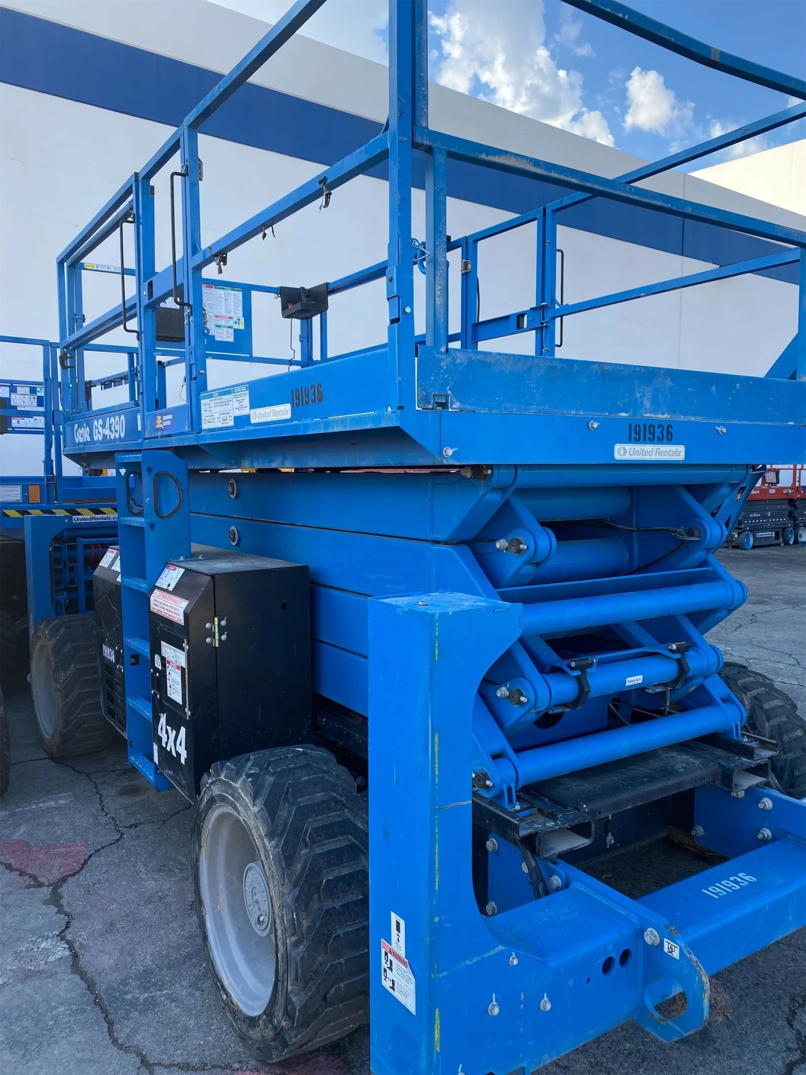 2017 Genie GS-4390 RT Rough Terrain