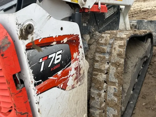 2021 Bobcat T76