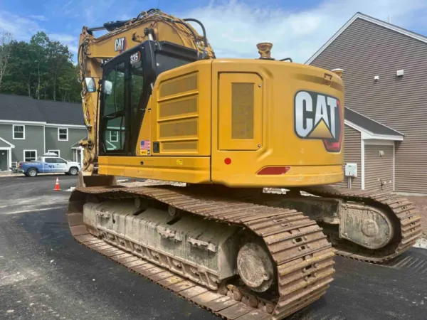 2022 Caterpillar 33507