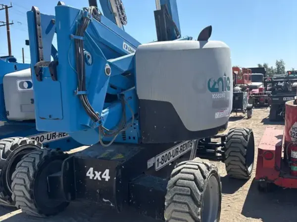 2017 Genie Z-62/40J Articulating