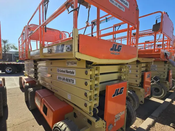 2018 JLG 4069LE