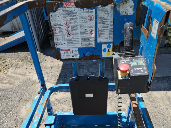 2016 Genie GS-1930