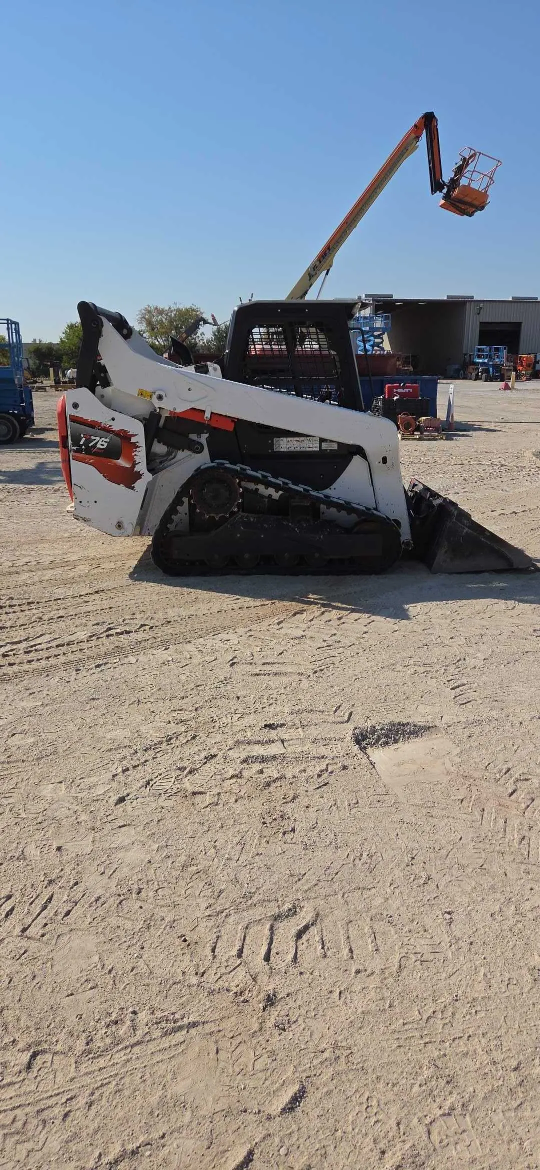 2021 Bobcat T76