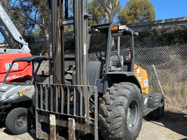 2022 Case 586H