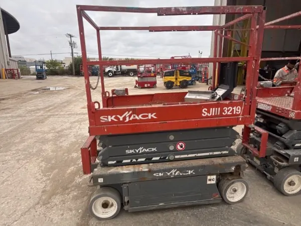 2018 Skyjack SJIII 3219
