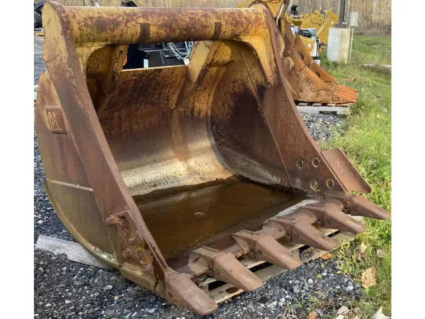 2017 Caterpillar PIN LOCK 36" HEAVY DUTY BUCKET- PRICE REDUCED