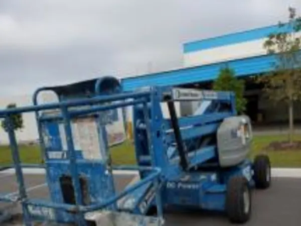 2013 Genie Z-45/25J-DC-Articulating-Boom-Lift