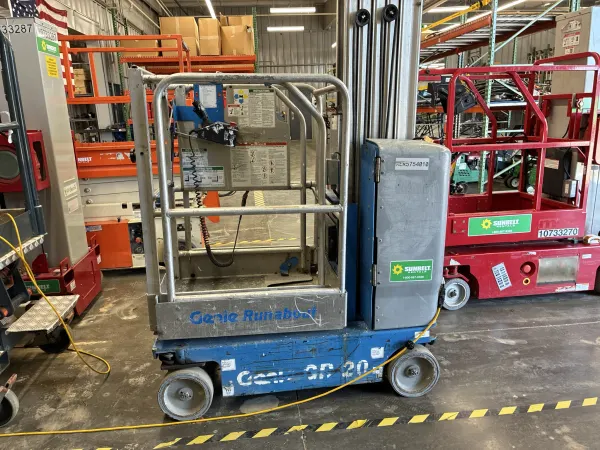 2011 Genie GR-20