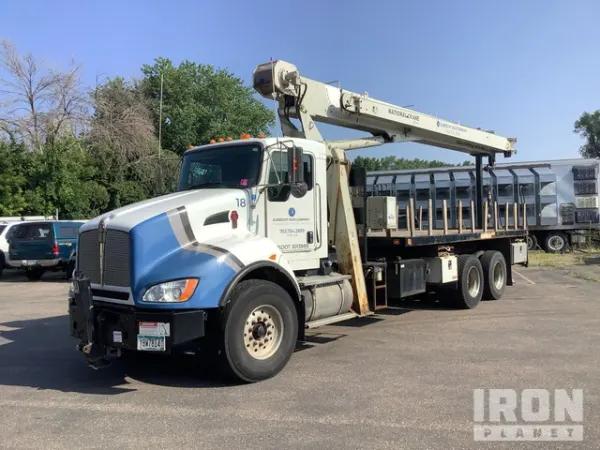 2013 Kenworth T440