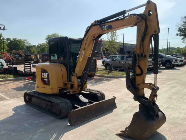 2017 Caterpillar 305E2CR