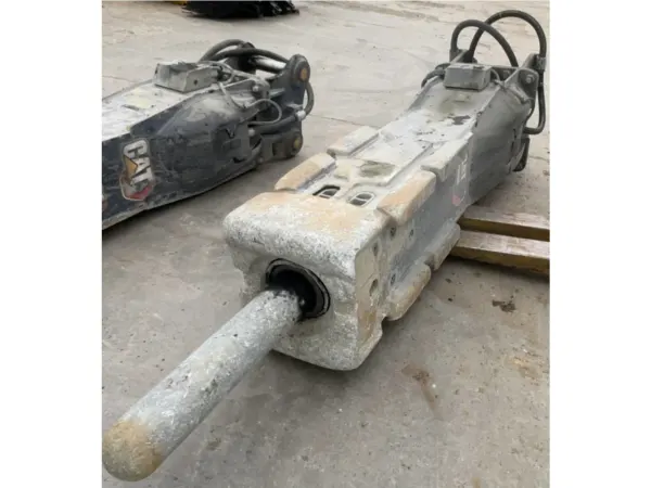 2017 Caterpillar H160 HAMMER