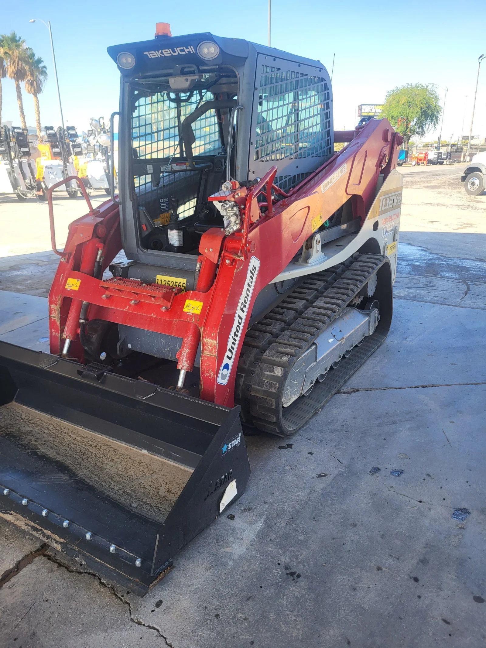 2021 Takeuchi TL12V2-CR