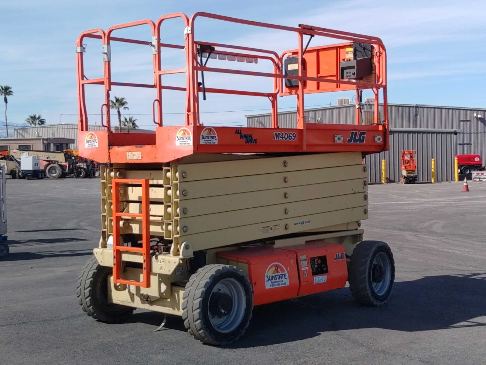 2018 JLG M4069LE